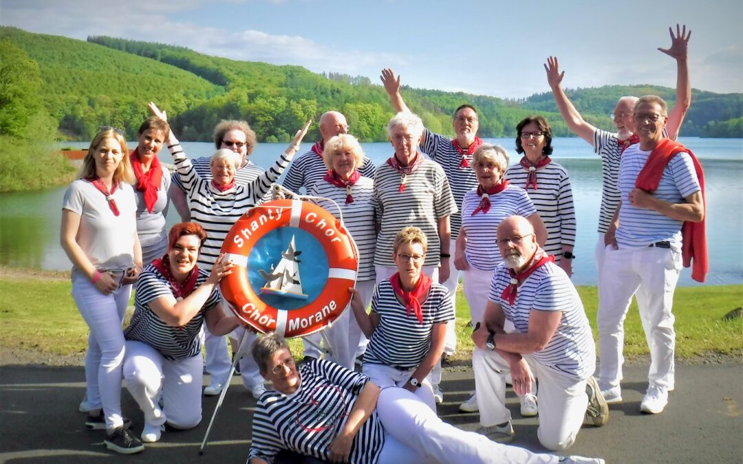 Kneipensingen mit dem Chor „Die singenden Chormorane“ im Campus am 05.10.2024